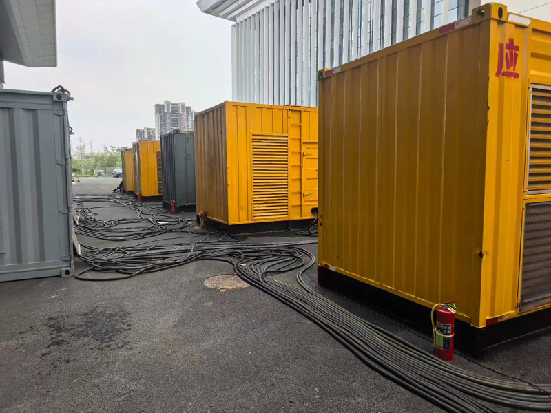 密山柴油发电机组冬季保养有哪些注意事项？